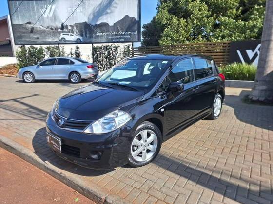 NISSAN TIIDA 1.8 SL 16V FLEX 4P AUTOMÁTICO